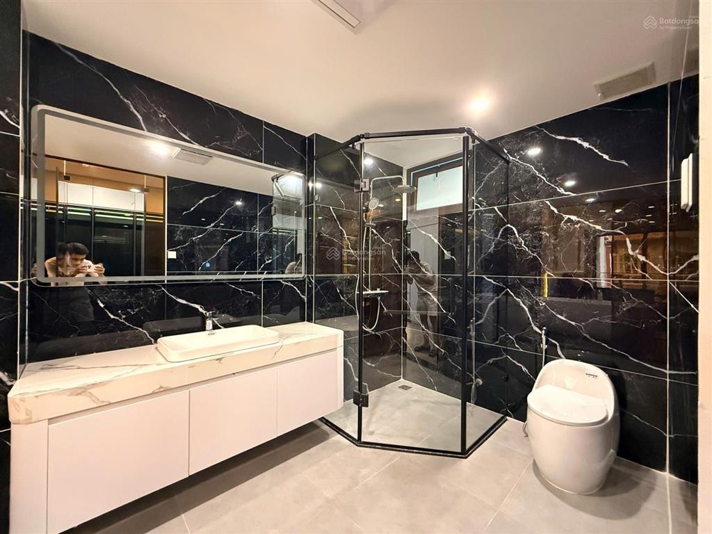 Nhà ngọc thụy, long biên, kinh doanh, căn góc, 60m2 mt 5m vuông vắn, giá 24,5 tỷ có thương lượng