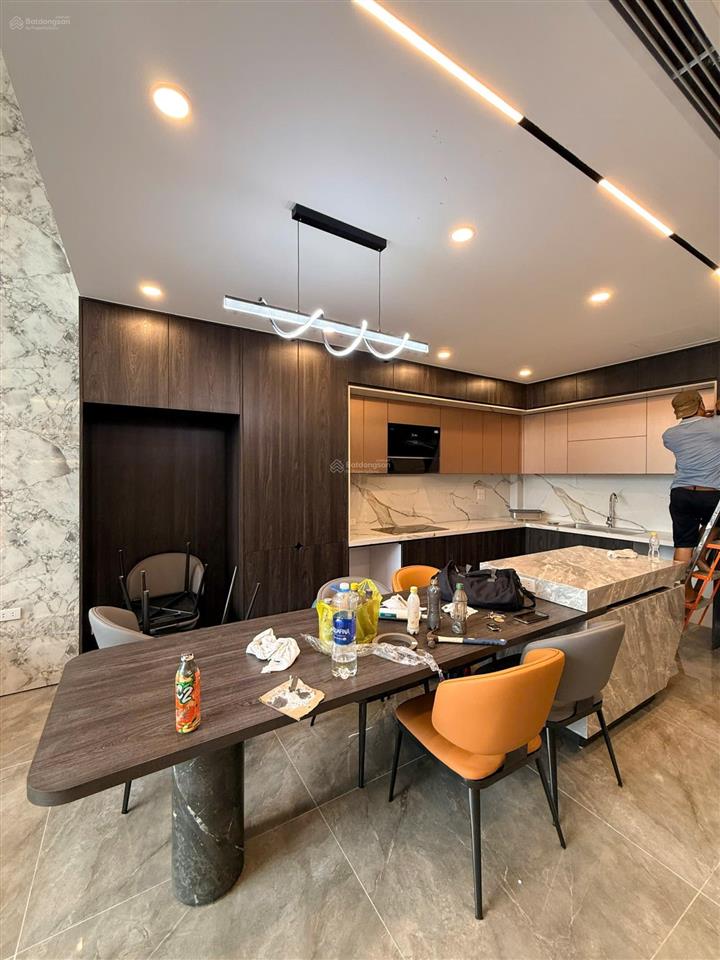 Nhà ngọc thụy, long biên, kinh doanh, căn góc, 60m2 mt 5m vuông vắn, giá 24,5 tỷ có thương lượng