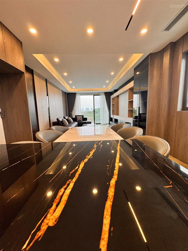 Bán nhà riêng tại đường hoa lâm, long biên, 21 tỷ, 55m2 đẹp, nhiều tiện ích