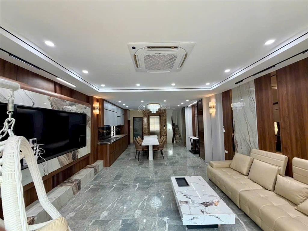 Nhà bát khối long biên, s 80m2 mt 5m căn góc 8 tầng full đồ. 20,5 tỷ có tl