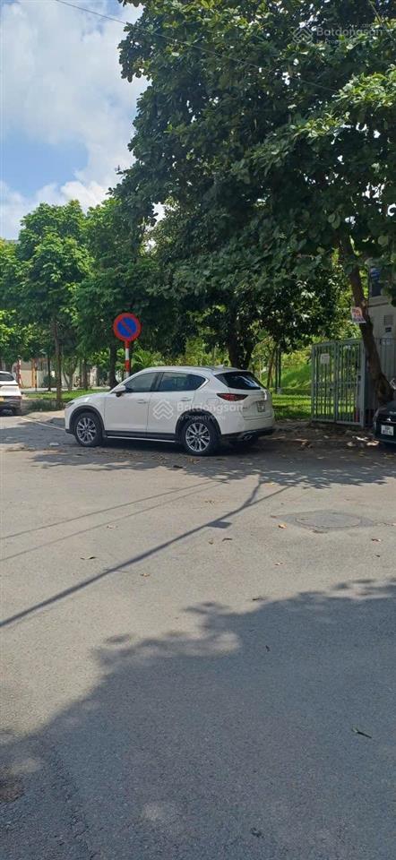 Mảnh đất hiếm phân lô giáo viên ngọc thụy, long biên 80m2 mt 4,5m giá 23,8 tỷ có thương lượng
