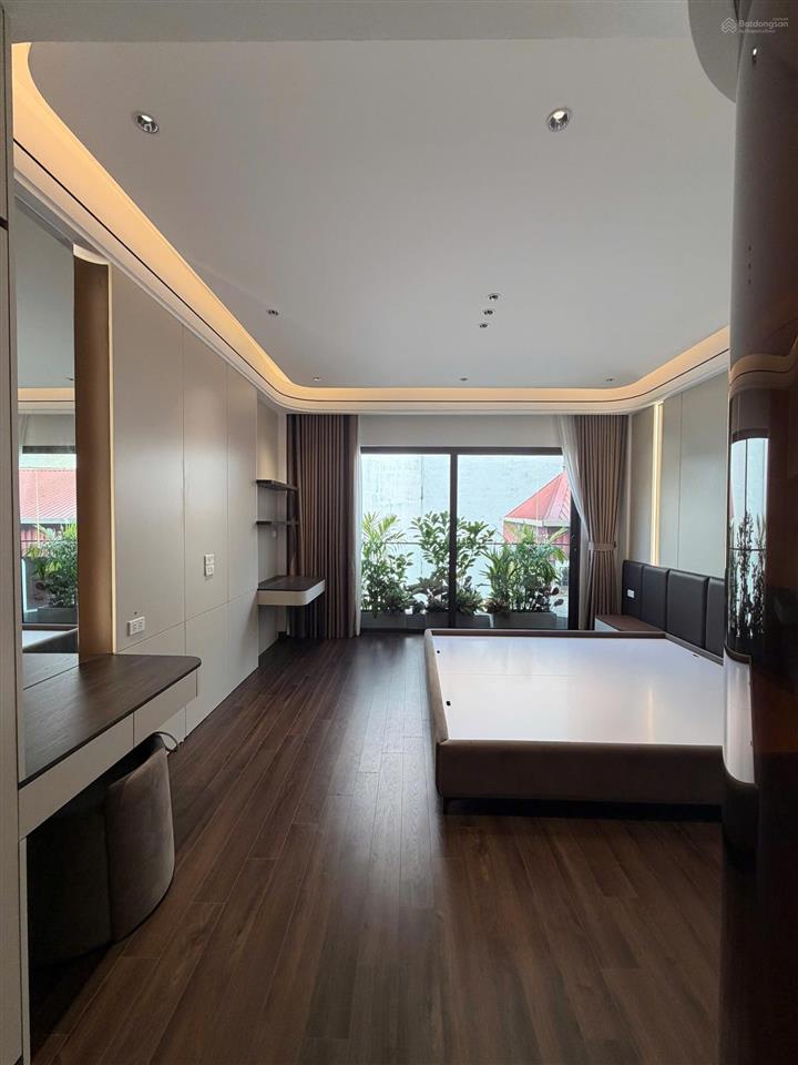 Bán nhà riêng tại nguyễn văn cừ, bồ đề, long biên, hà nội, 17 tỷ, 52.5m2, hàng hiếm