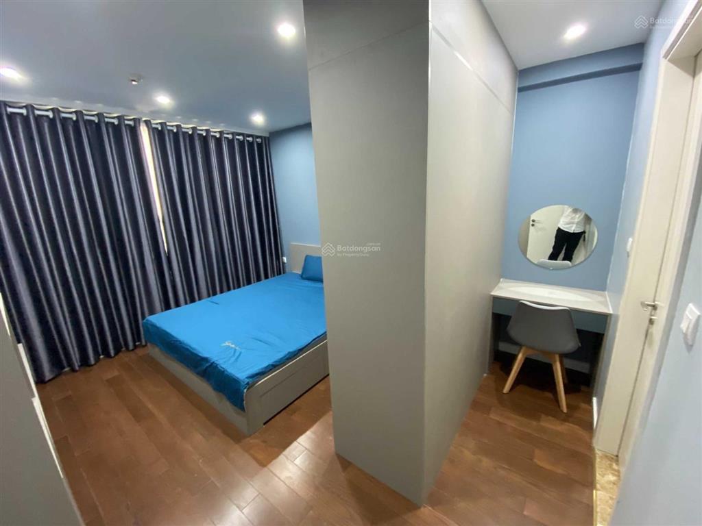 Chính chủ bán ch (3n  2vs). dt 108m2. giá 7,3 tỷ. đc mỹ đình plaza 1. nội thất đầy đủ, sẵn sổ