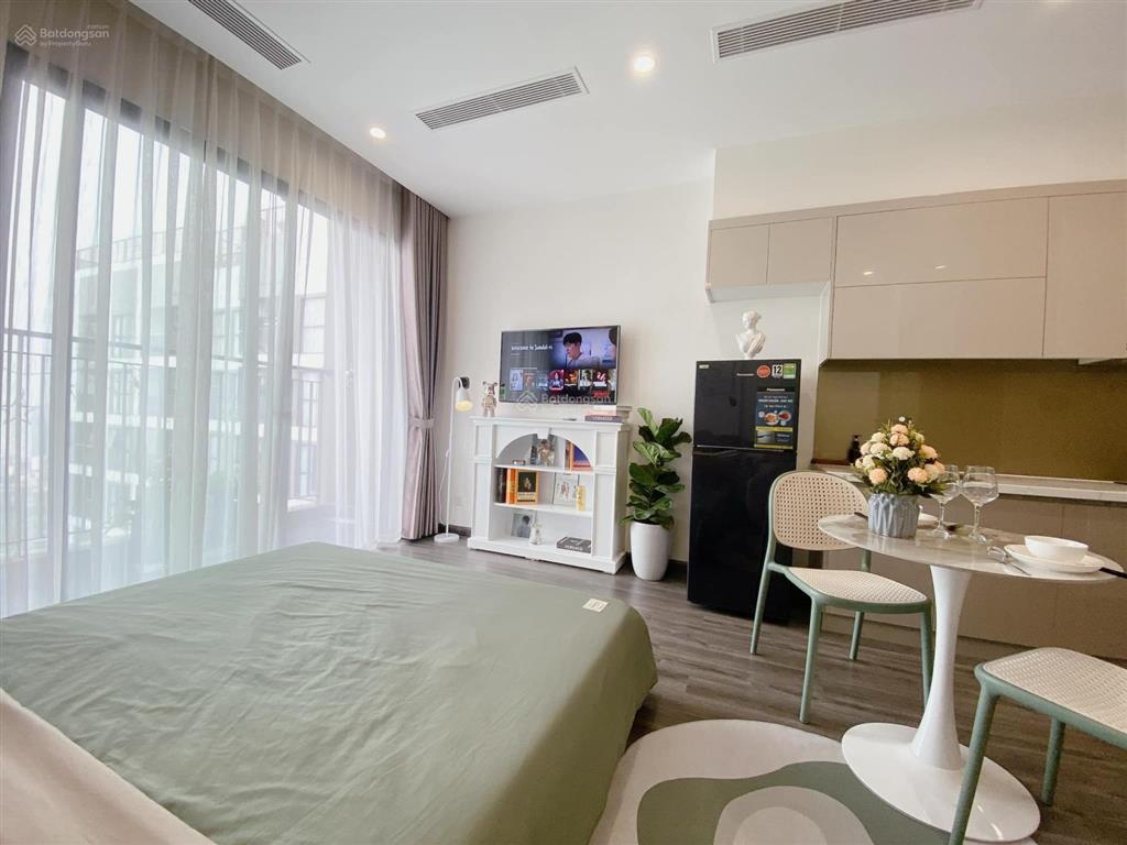 Chính chủ bán ch 70m2 (2pn 2vs). giá 6,3 tỷ. đc mỹ đình plaza 2 số 2 nguyễn hoàng. nội thất đầy đủ