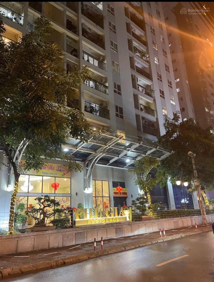 Chính chủ bán ch (3n2vs). dt 102m. giá 7,5 tỷ. đc phú gia residence thanh xuân. full nội thất