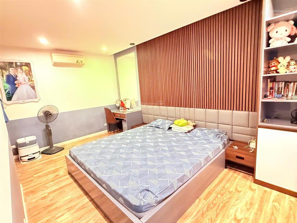 Chính chủ bán ch (3n2vs). dt 102m. giá 7,5 tỷ. đc phú gia residence thanh xuân. full nội thất