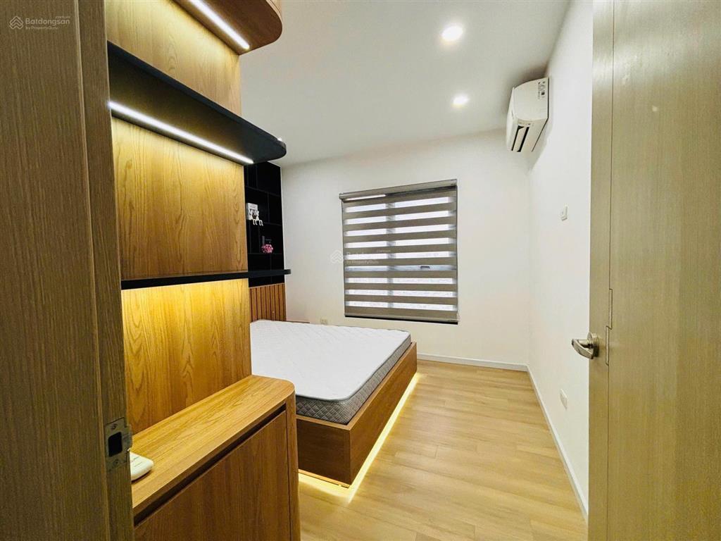 Chính chủ bán ch 3pn  2vs. dt 91m2. giá 6,6 tỷ. đc samsora vạn phúc, hà đông. nội thất đầy đủ