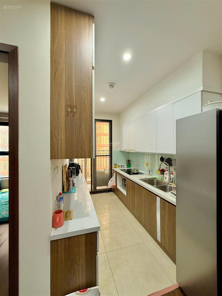 Chính chủ bán căn góc 60m2  (2n2vs). giá 4,4 tỷ. đc samsora vạn phúc, hà đông. full nội thất.