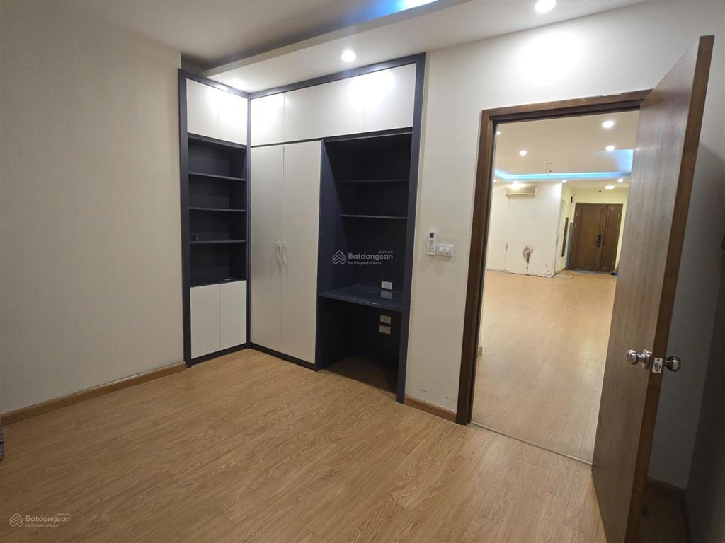 Cho thuê căn hộ 117,9m2, 3pn tại cc gelexia 885 tam trinh