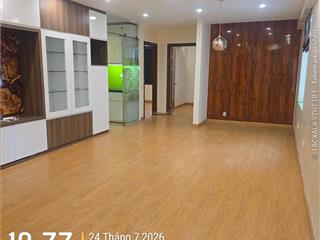 Cho thuê căn hộ 3pn cc gelexia 885 tam trinh