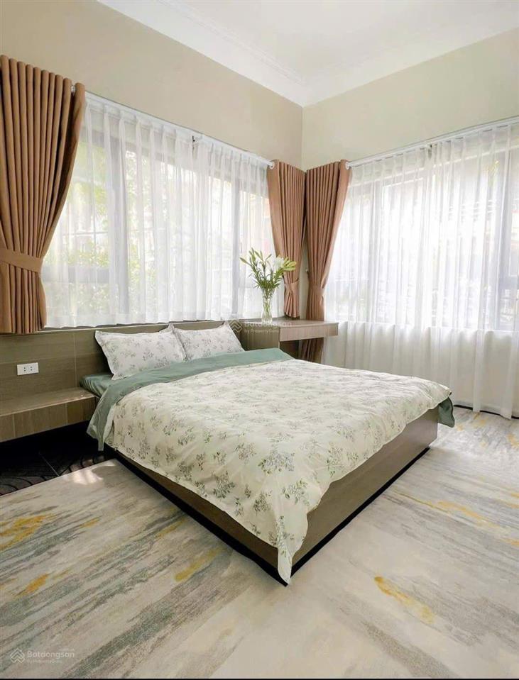 Bán nhà trần cung mới đẹp giá  rẻ  48m2 5 tầng dòng tiền 40 triệu/tháng