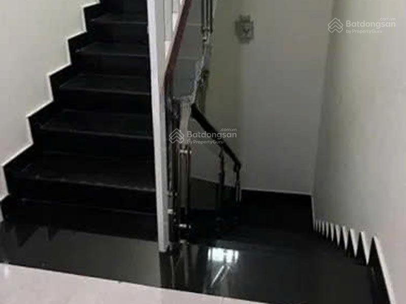 Bán nhà tân bình, ô tô đậu trong nhà, nở hậu 5,2m, gần lạc long quân, âu cơ giá chỉ 5 tỷ nhỉnh