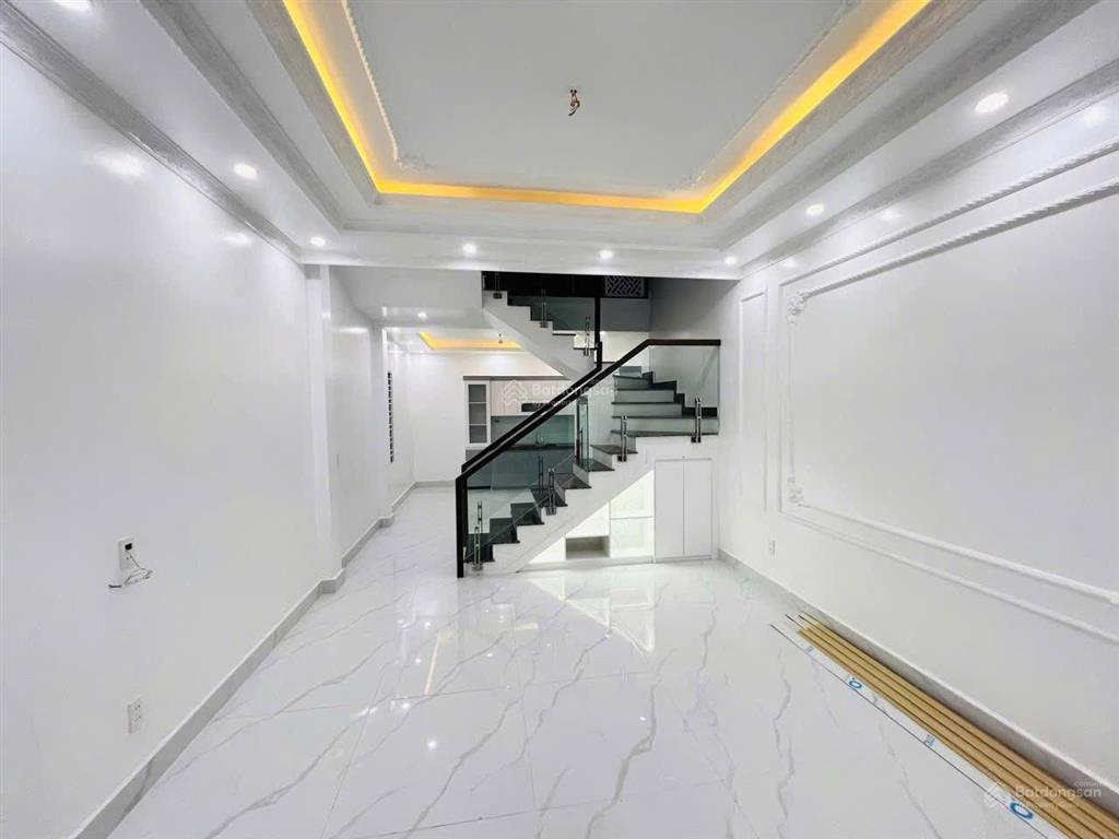 Nhà 4 tầng xây mới tại bình kiềutdc bình an  ô tô đỗ thoải mái gần nhà.