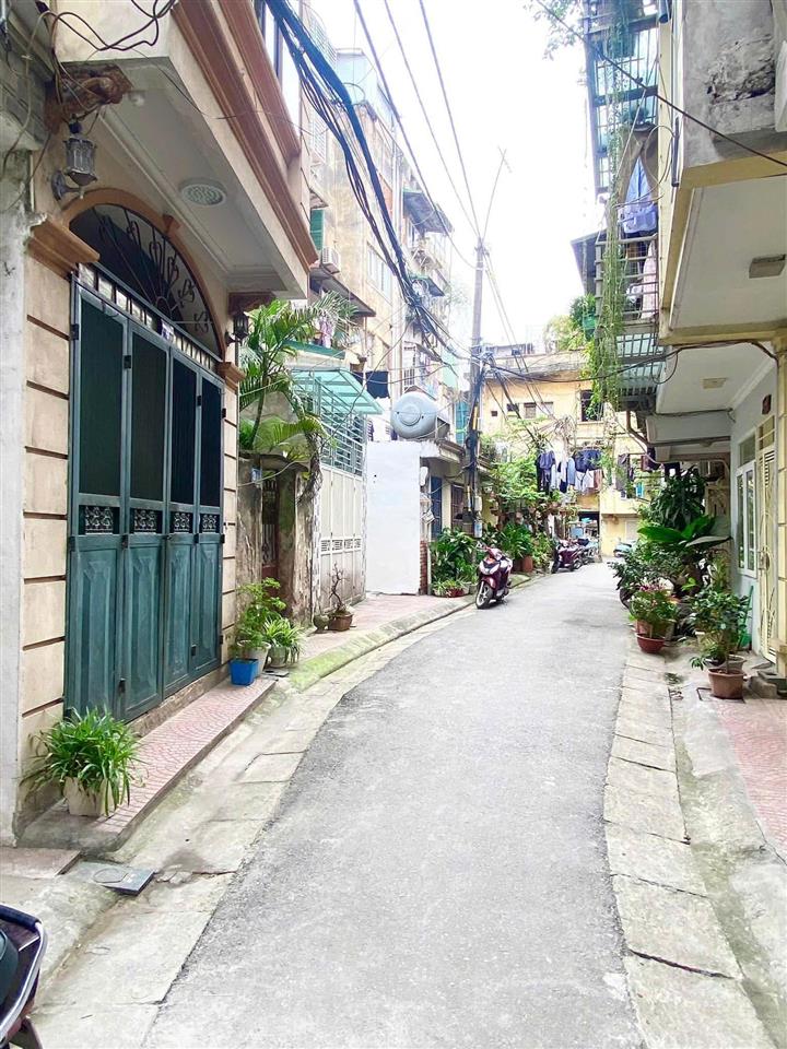 Chính chủ cho thuê nhà riêng 3 tầng, 1 sàn 45 m2