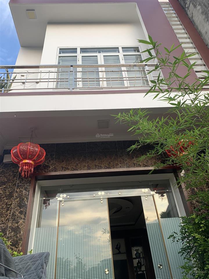 Nhà có sân vườn, phù hợp là nơi nghỉ dưỡng cuối tuần tại đồ sơn