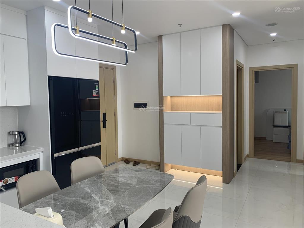 Cho thuê căn hộ ct4 1225, bao phí quản lý, internet