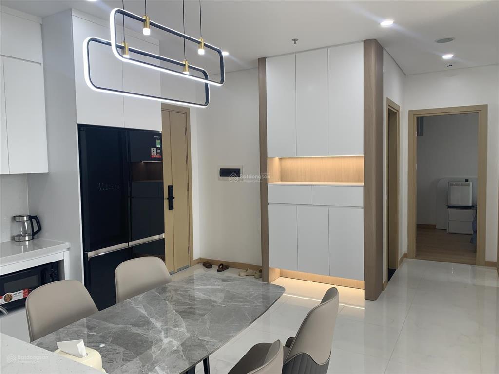 Cho thuê căn hộ ct4 1225, bao phí quản lý, internet