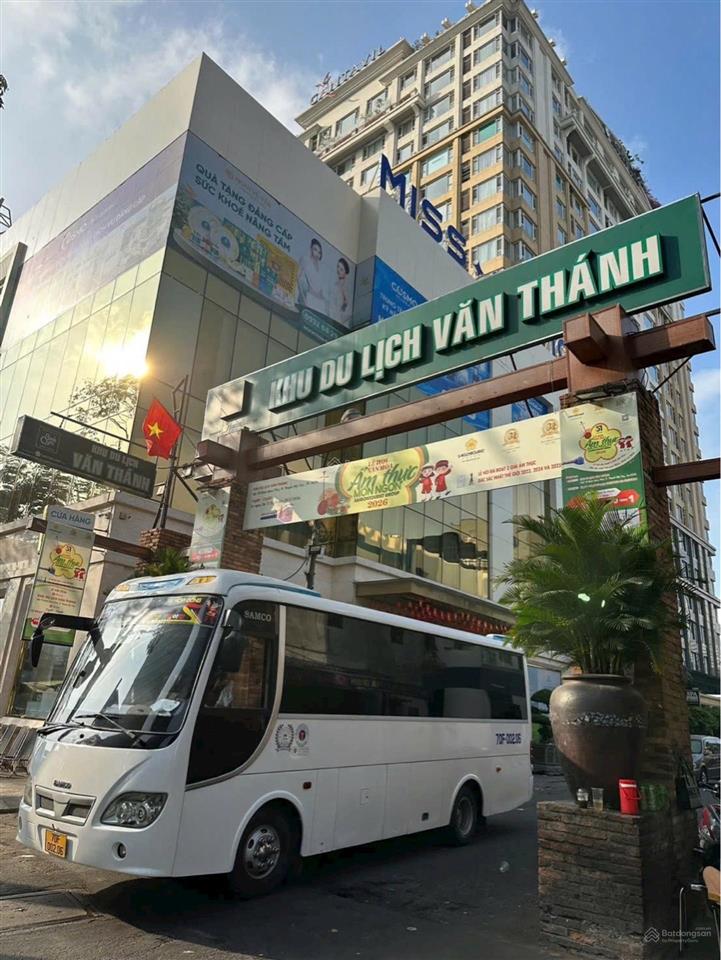 Bán nhà 3 tầng  điện biên phủ  hẻm 8m  ngay trạm metro văn thánh  4x12m  7 tỷ