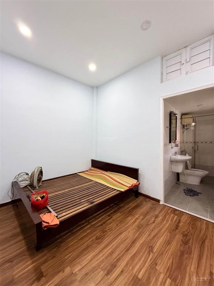 Bán nhà 2 tầng, bạch đằng, bình thạnh, hẻm 6m, 43m2, 7.x tỷ