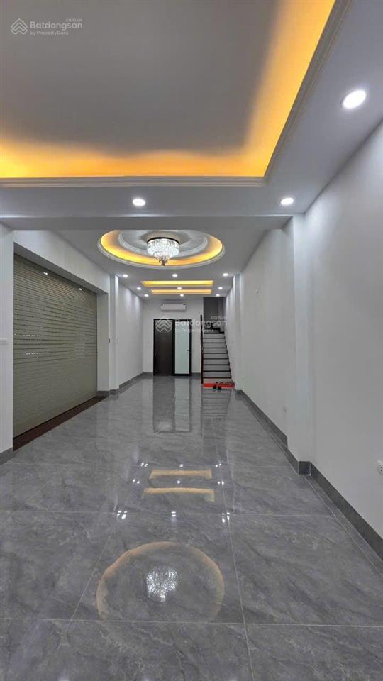 Cho thuê nhà riêng hoàng ngọc phách  đống đa. 19 triệu / tháng. dt50mx3 tầng.3pn3wc  0968 886 ***