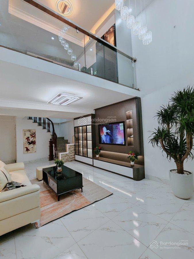 Bán nhà kim giangthanh liệt. nhà dân xây, full nội thất, 30m ra phố. 38m2 x 7 tầng  hơn 8 tỷ