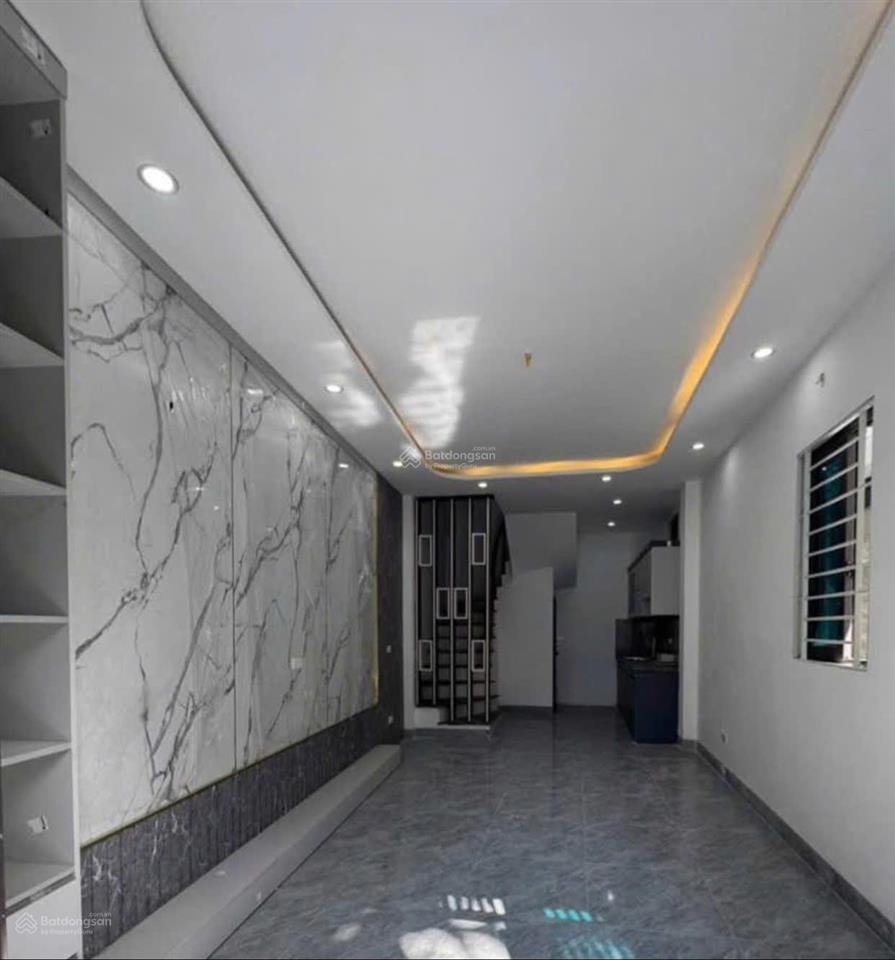 Chủ nhà ngộp bank bán gấp nhà gần đường 21b,gần cụm cn và chợ đầu mối phía nam,giá 2,65 tỷ, 33 m2