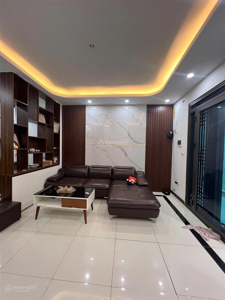 1 căn rẻ nhất dt 51m về ở luôn,ngay gần đông laôtô tới nhà,2km đi bvien nhi hà nội,đại học phenika