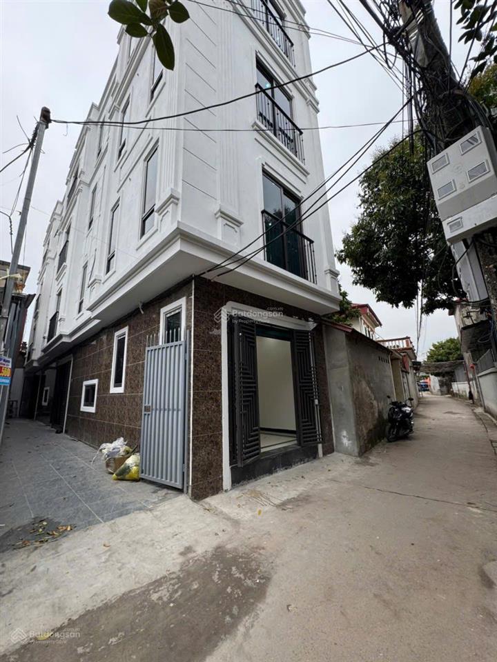 Hơn 3tỷ nhà 5t ở gần yên nghĩa  hà đông, vài bước ra hồ, 500m ra ql6, 3.5km ra bến xe, tàu điện