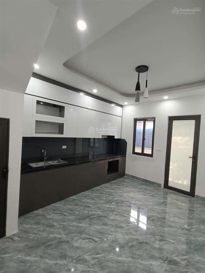 Tôi cần bán gấp nhà đại thành,50m² ôtô đỗ trước nhà,gần vđ4 cách khu đô thị đô nghĩa,đh phenika 3km