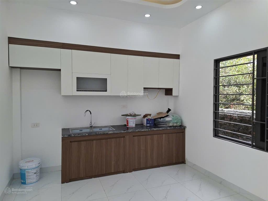 Nhỉnh 3 tỷ, có ngay nhà 45m,ôtô tránh,gần vành đai ,đl thăng long,tiện di chuyển cầu giấymỹ đình