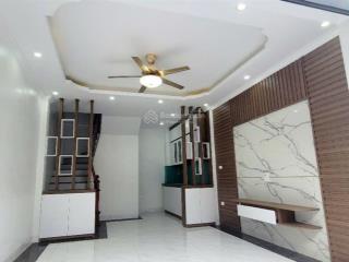 Giá tốt,nhà trong đê ngay ql6,cây xăng đồng mai, ôtô đỗ cổng,vài phút ra tầu điện,bến xe yên nghĩa