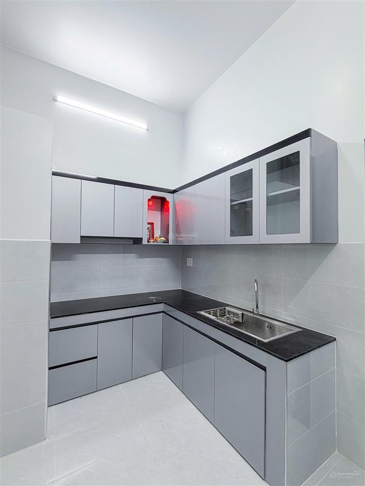 Cho thuê nhà chính chủ hẻm 64 hoà bình, p. hoà bình, q.11, 16 triệu