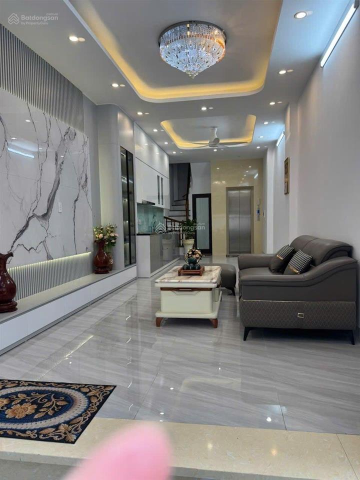 Bán nhà đẹp xây mới mặt ngõ phố trương định  cách phố 25m