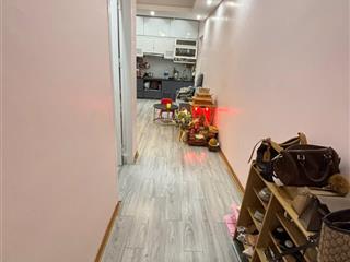 Chính chủ bán gấp căn 2 phòng ngủ full nội thất, giá rẻ toà hh3 linh đàm