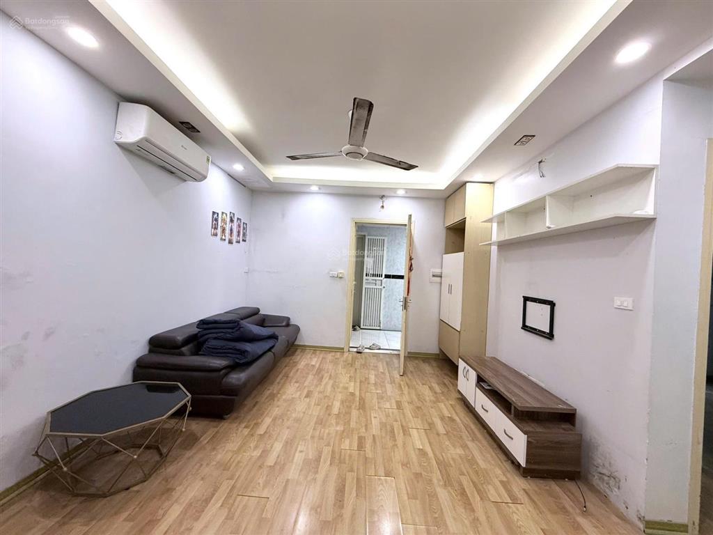 Chính chủ cần bán căn 71m2 tầng trung linh đàm giá rẻ