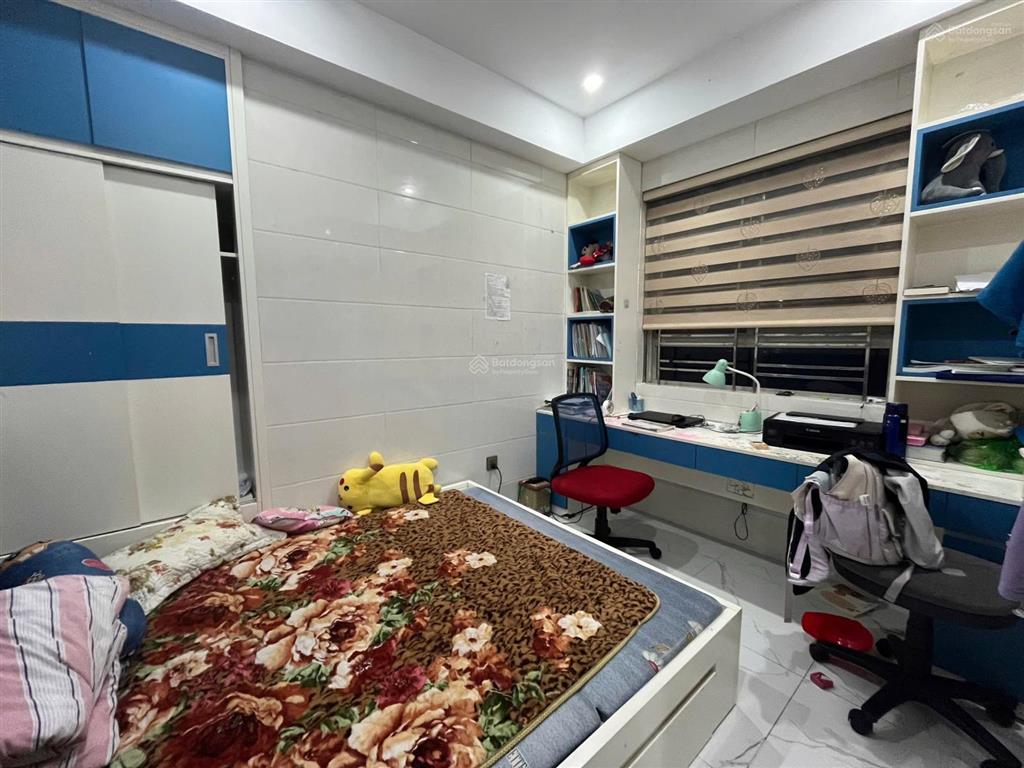 Em cần bán nhanh căn 83m view hồ hh1c linh đàm giá tốt
