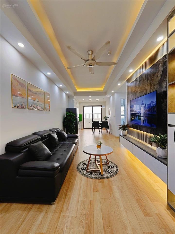 Chỉ 2,4 tỷ sở hữu ngay căn 2pn hh1b linh đàm giá siêu hời!