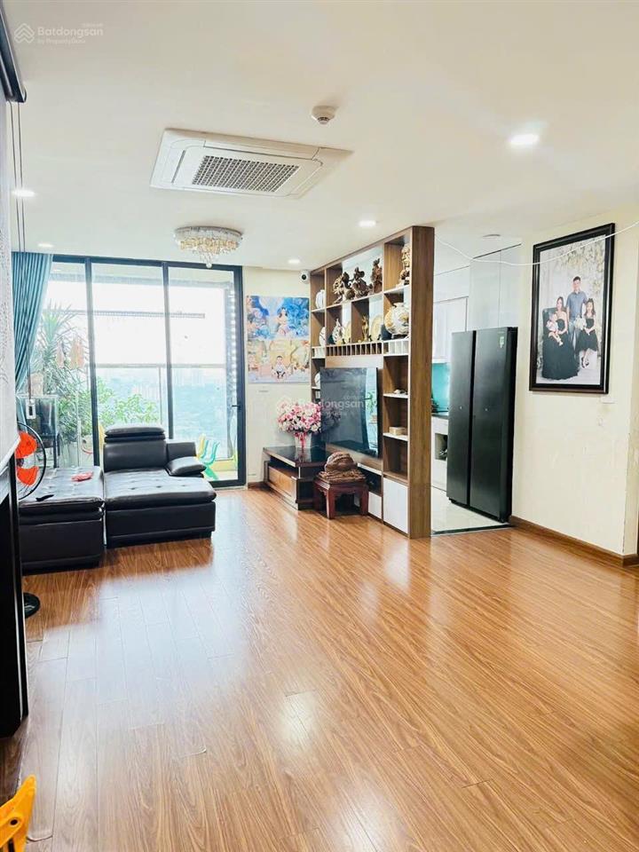 Chính chủ bán căn hộ tòa b eco dream.  0982 984 ***