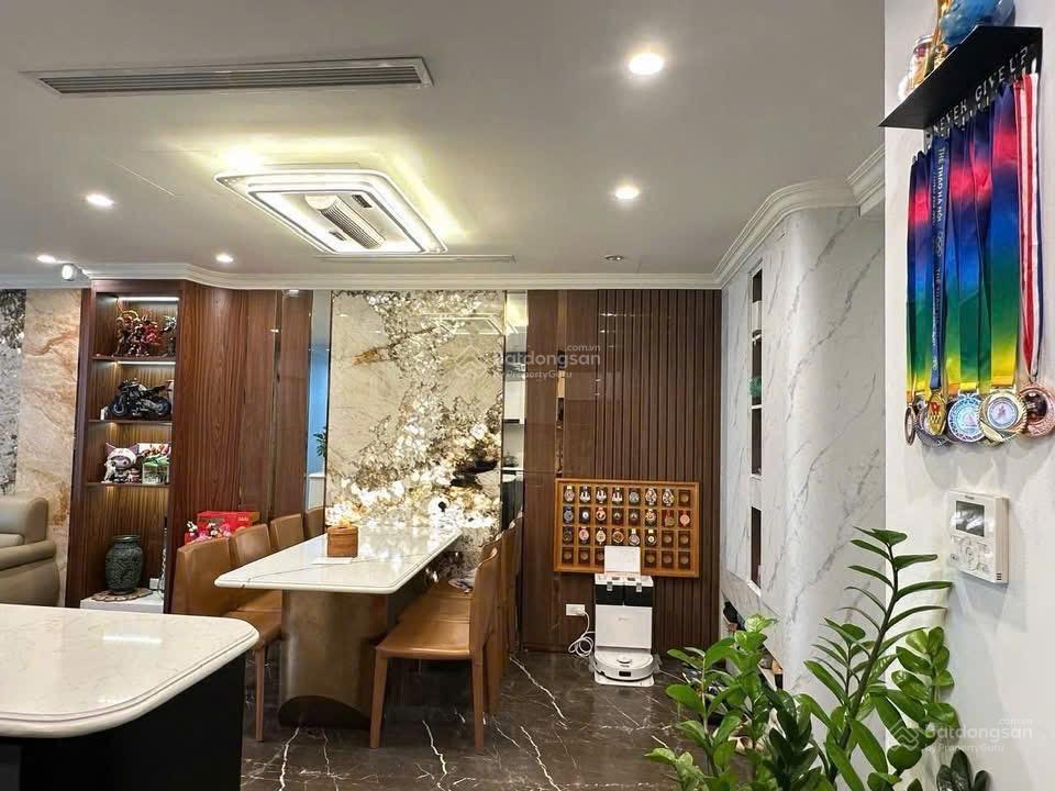 Hud3 căn góc tầng trung 88m2 3 phòng ngủ,  0982 984 ***