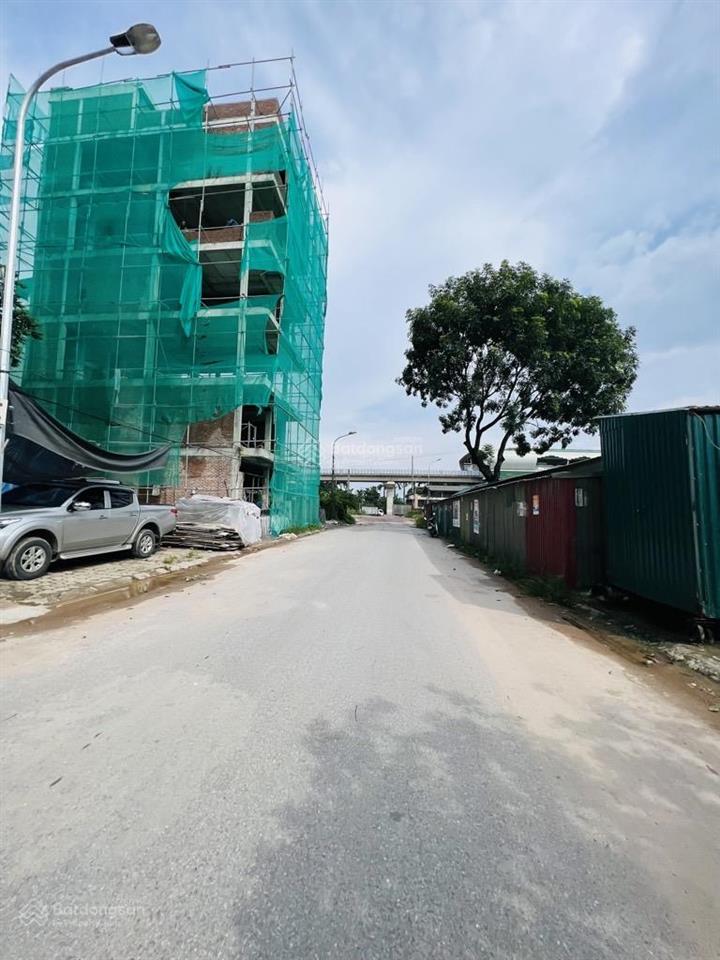 Chủ mót bán đất dịch vụ khu a yên nghĩa  50m mt 5m  không hố ga bốt điện  đẹp nhất khu vực