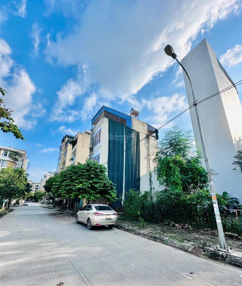 Chủ mót bán đất dịch vụ khu a yên nghĩa  50m mt 5m  không hố ga bốt điện  đẹp nhất khu vực