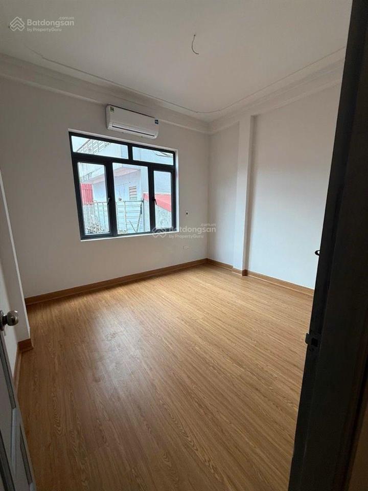 Chủ mót bán nhà riêng mỗ lao  34m / 6,x tỷ  ba bước ra mặt phố thanh bình  4 ngủ đủ công năng