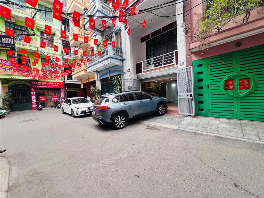 Cc bán nhà 5 tầng khu phân lô có vỉa hè rộng 8a ngõ 124 phố hoàng ngân hai thoáng, ô tô tránh