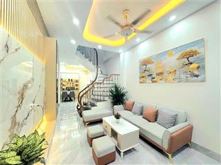 CỰC HÓT PHỐ HOÀNG HOA THÁM 45M 4T GIÁ 11,8 TỶ- LÔ GÓC – NGÕ THOÁNG- KHU VỰC DÂN TRÍ