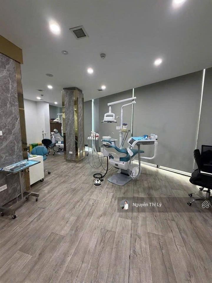 Siêu phẩm mặt phố nguyễn hoàng lô góc mặt tiền siêu khủng 8 tầng lừng lững (otll10054)