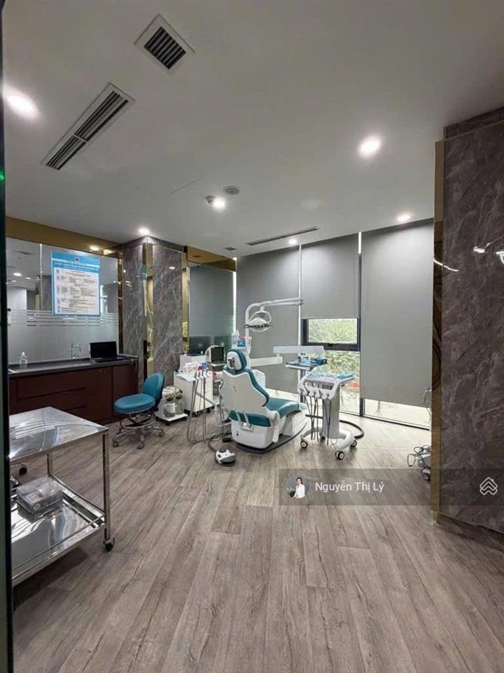 Siêu phẩm mặt phố nguyễn hoàng lô góc mặt tiền siêu khủng 8 tầng lừng lững (otll10054)