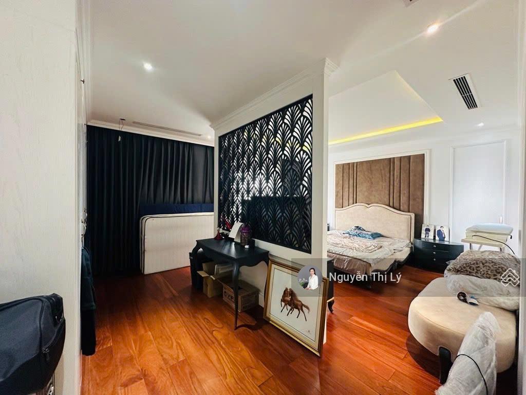 Siêu biệt thự trần kim xuyến lô góc 6 tầng có hầm view vườn hoa đẳng cấp 5 sao (qtll10093)