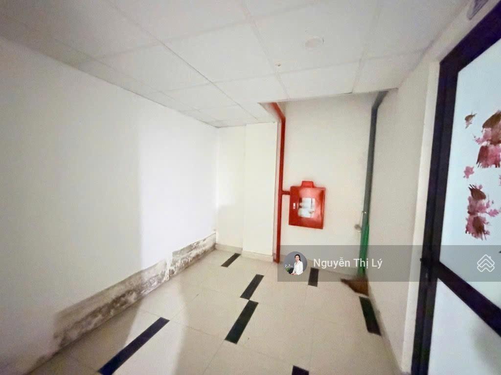 Siêu phẩm chdv ngoạ long 8 tầng thang máy 50 phòng, full đồ thu 2.7 tỷ/năm (ptl5010065)