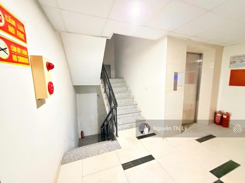 Siêu phẩm chdv ngoạ long 8 tầng thang máy 50 phòng, full đồ thu 2.7 tỷ/năm (ptl5010065)