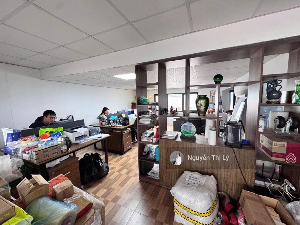 Siêu phẩm ccmn phú diễn lô gó,c 4 thoáng, 8 tầng thang máy, 31 phòng thu 1.8 tỷ/năm, sđcc, full đồ